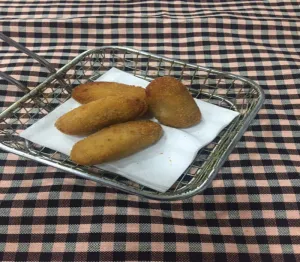 CROQUETES DE POLLASTRE 4 unitats - dc