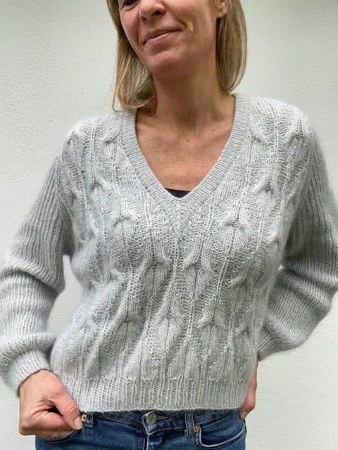 No 11 sweater fra VesterbyCrea, strikkekit i No 2   silk mohair