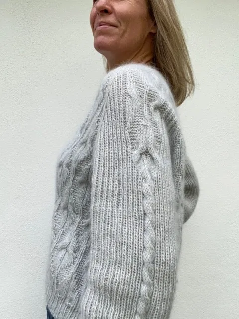 No 11 sweater fra VesterbyCrea, strikkekit i No 2   silk mohair