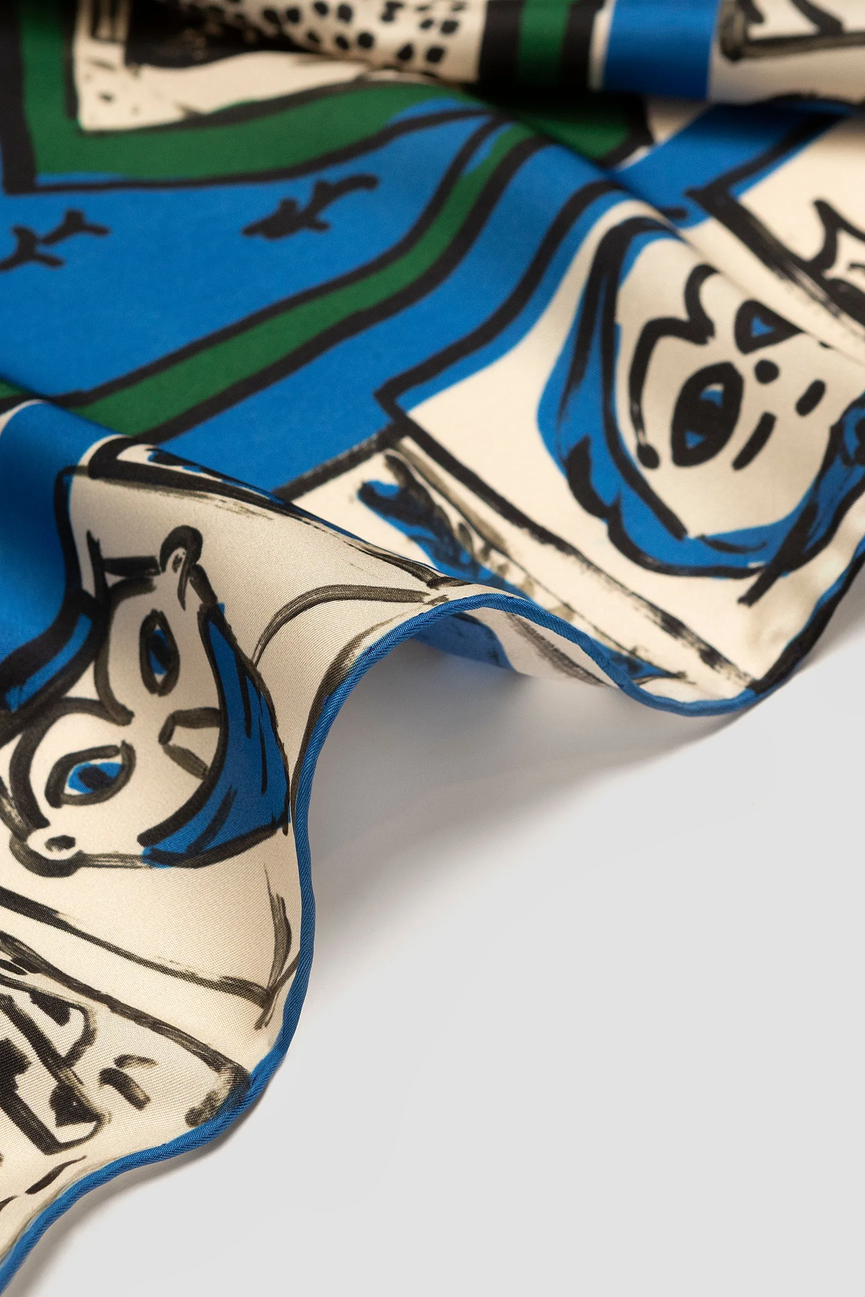 THE POMPEII X GABINETE PRINTED SCARF